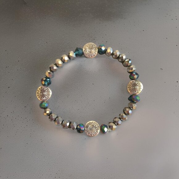 Silver /Blue beaded bracelet w silver pieces - Picture 1 of 2